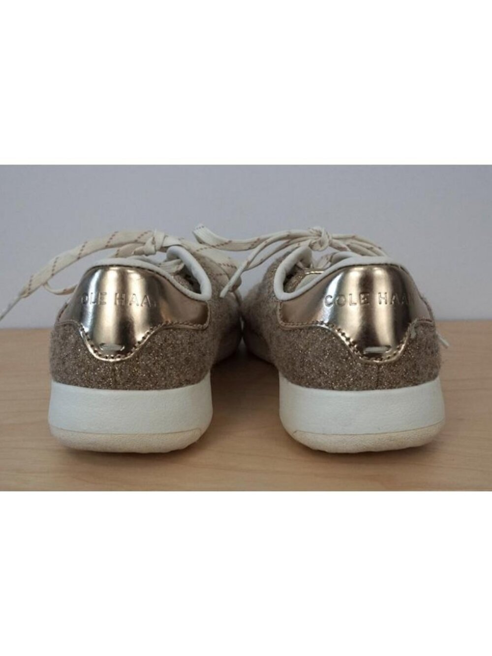 Cole Haan GrandPro Lace Up Gold Metallic Fabric Tennis Shoes Sneakers Size 6B - Picture 5 of 8